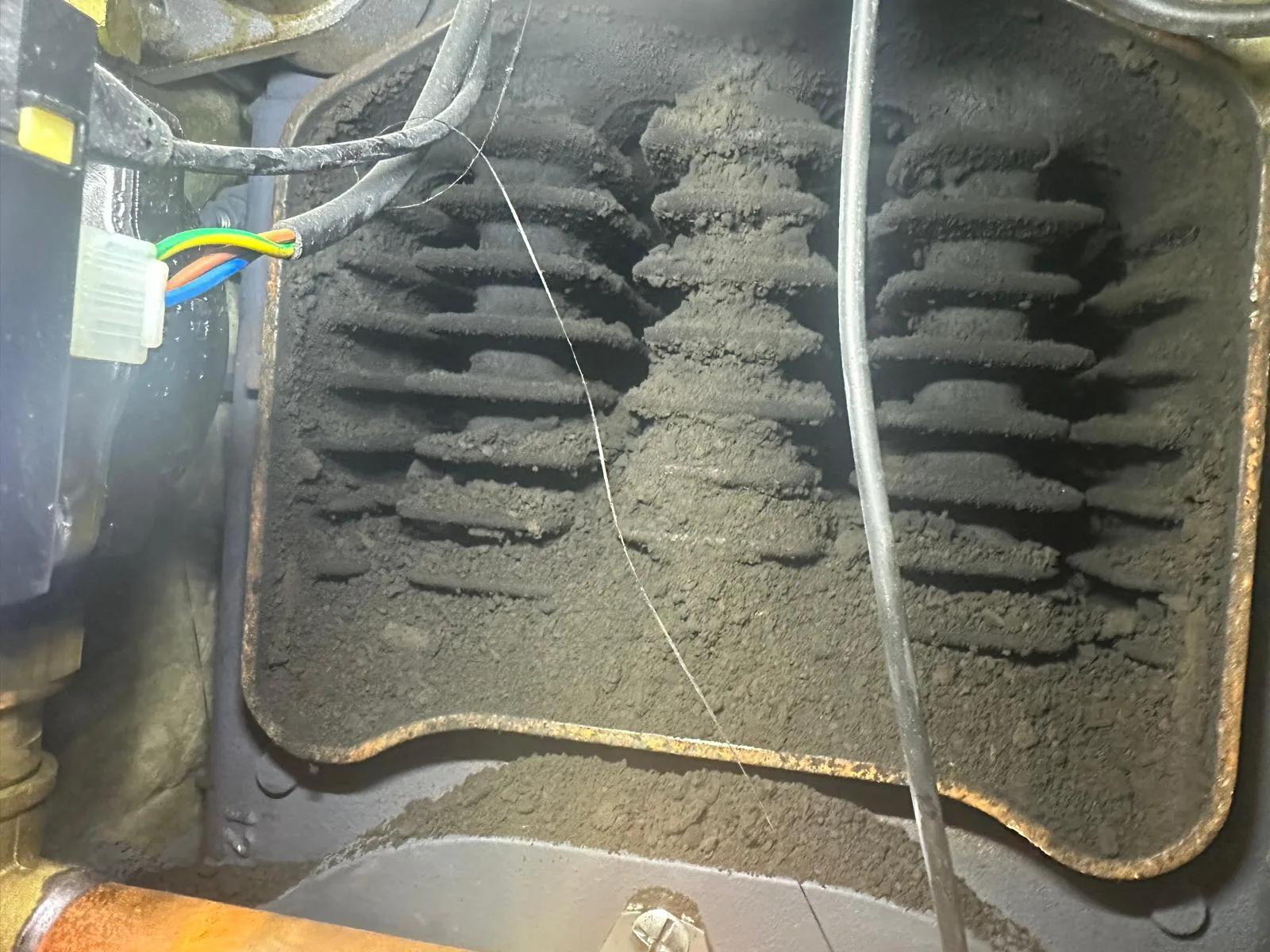 Limpieza de intercambiador de caldera de gasoil