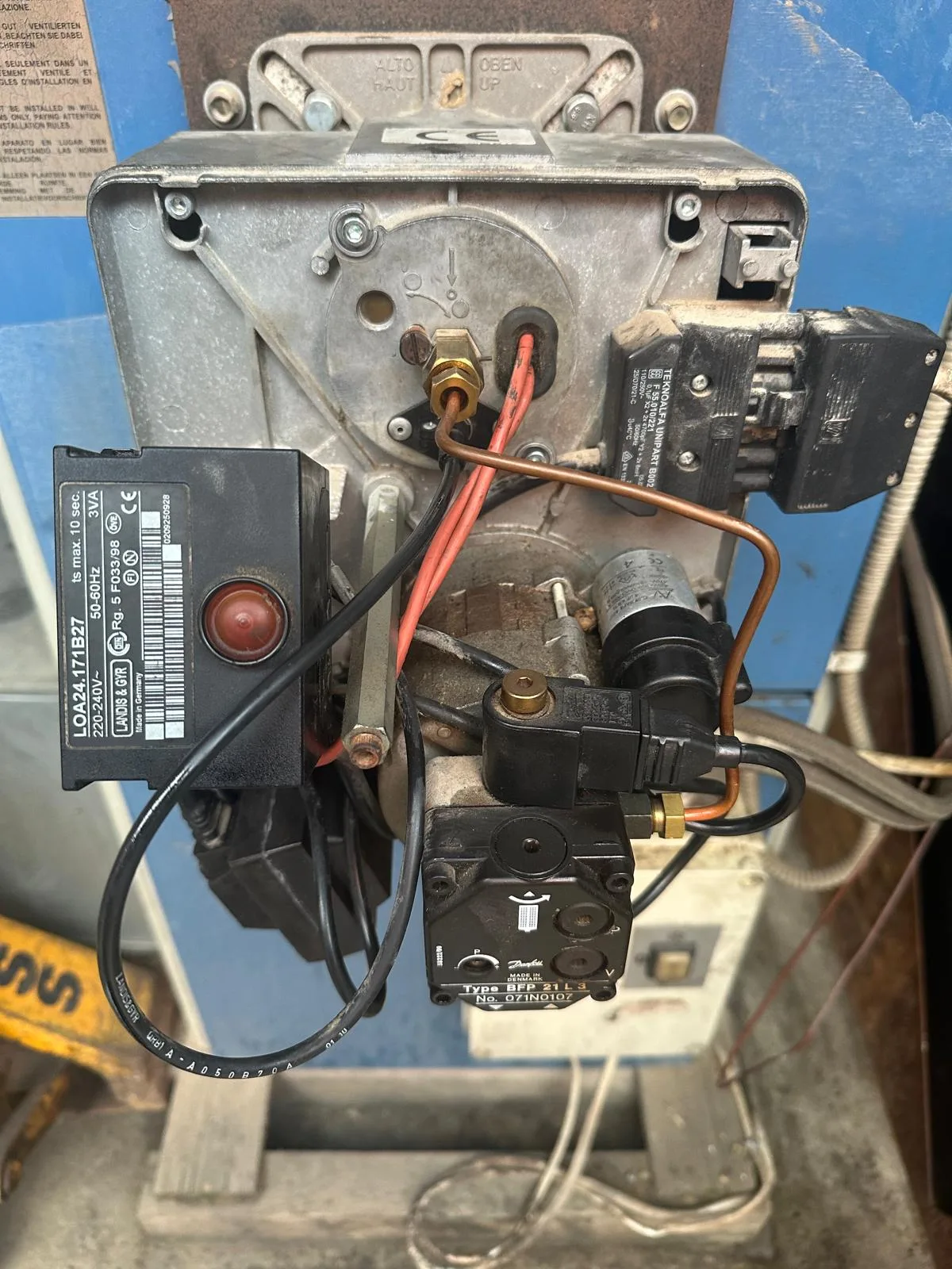 Reparación de quemador de caldera de gasoil